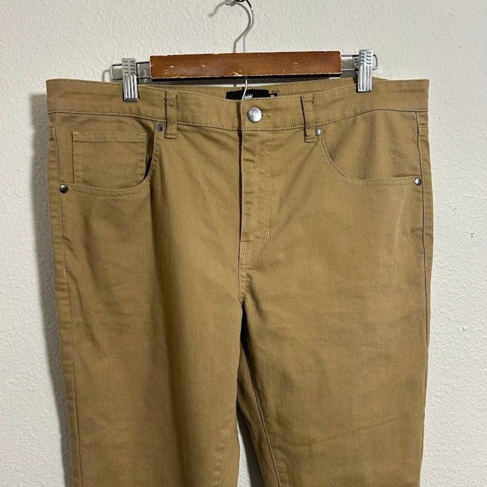 Under 5'10 Jeans Mens 36x26 Brown Khaki Denim Straight Leg Stretch - Picture 4 of 7